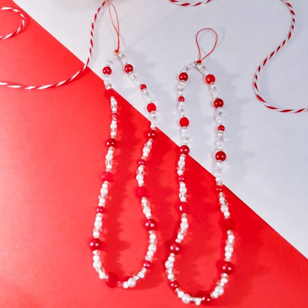 Phone Charm in red and white for in Christmas colors