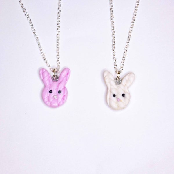 Necklace with cute bunnies in pink and white for girls and women.